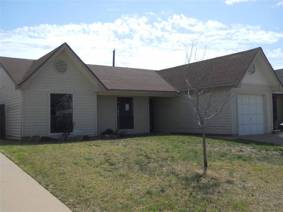 Property photo for 11 Shady Brook Circle, Abilene, TX