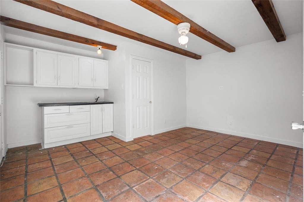 2005 Tisinger Avenue, Dallas, TX 75228 2005 Tisinger Avenue, Dallas, TX 75228