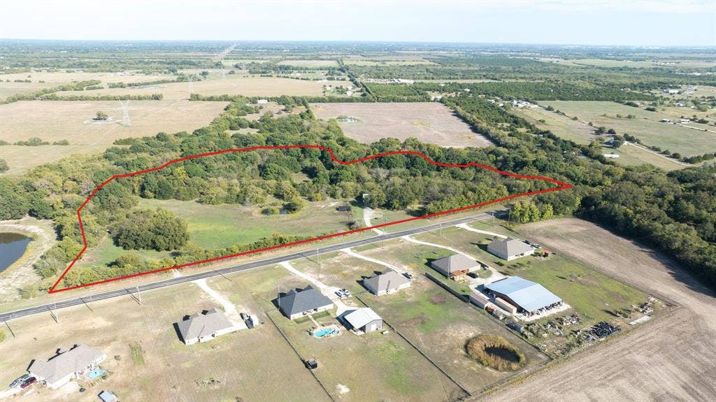 1495 Fm 36 N, Farmersville, TX 75442 Front view from across road