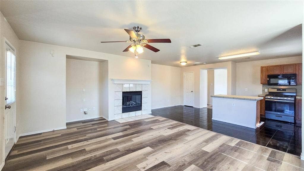 12453 Peak Circle, Frisco, TX 75035 12453 Peak Circle, Frisco, TX 75035