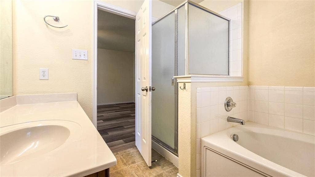 12453 Peak Circle, Frisco, TX 75035 12453 Peak Circle, Frisco, TX 75035