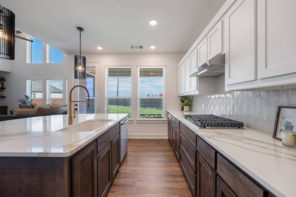 2403 Carpano Lane, McLendon Chisholm, TX 75032 2403 Carpano Lane, McLendon Chisholm, TX 75032