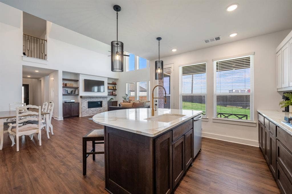 2403 Carpano Lane, McLendon Chisholm, TX 75032 2403 Carpano Lane, McLendon Chisholm, TX 75032