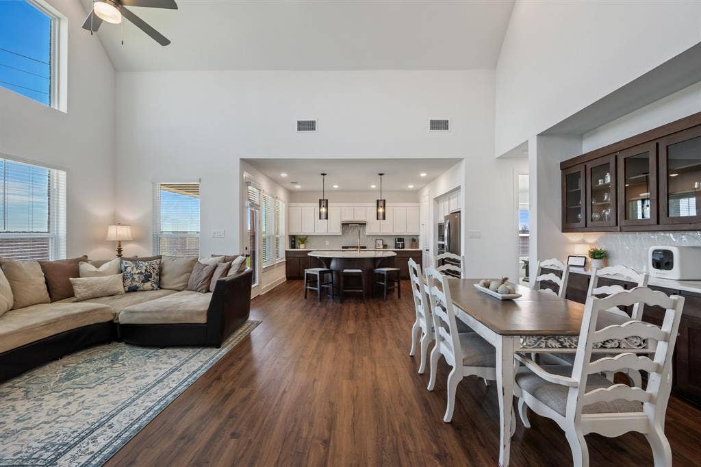 2403 Carpano Lane, McLendon Chisholm, TX 75032 2403 Carpano Lane, McLendon Chisholm, TX 75032