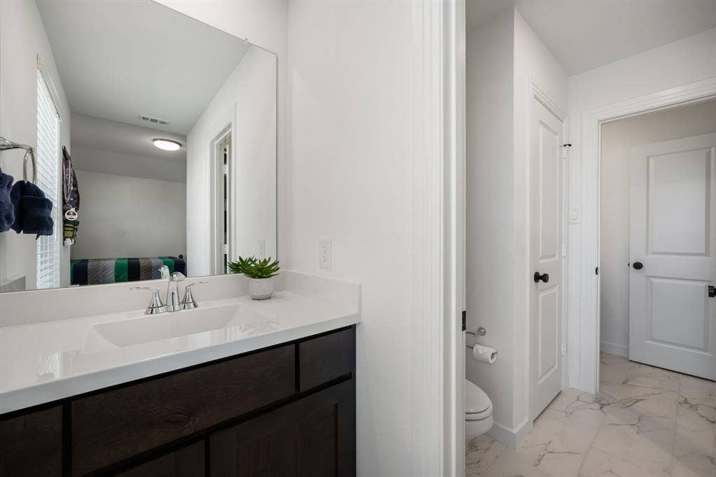 2403 Carpano Lane, McLendon Chisholm, TX 75032 2403 Carpano Lane, McLendon Chisholm, TX 75032