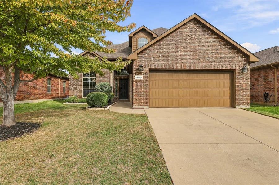 Property photo for 13204 Larks View Point, Fort Worth, TX