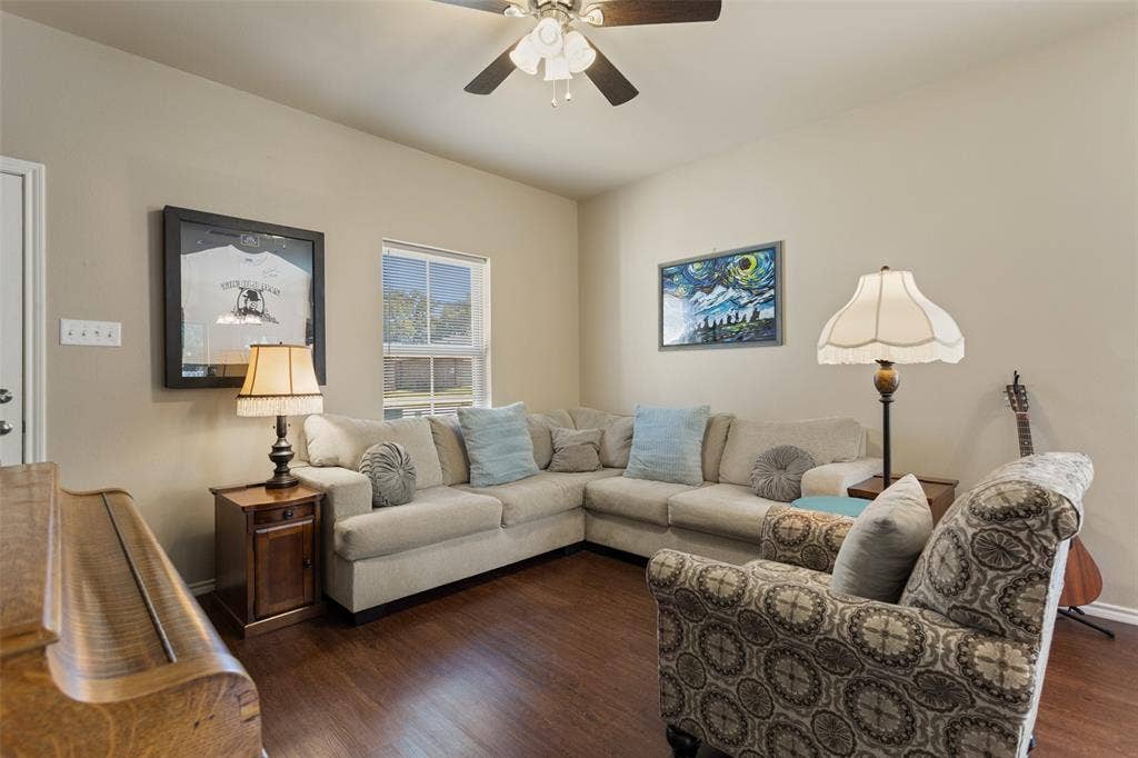 17367 Stacy Street, Lindale, TX 75771 17367 Stacy Street, Lindale, TX 75771