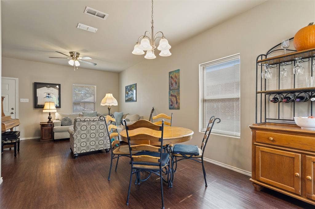 17367 Stacy Street, Lindale, TX 75771 17367 Stacy Street, Lindale, TX 75771