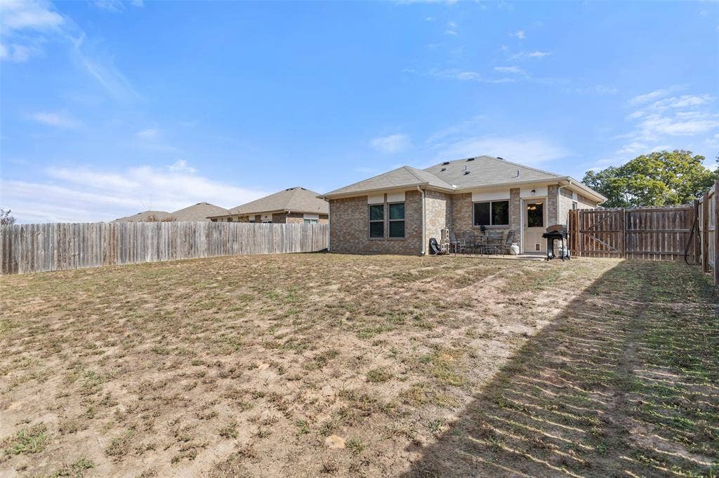 17367 Stacy Street, Lindale, TX 75771 17367 Stacy Street, Lindale, TX 75771