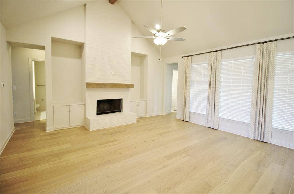 31 Jacey Court, Waxahachie, TX 75167