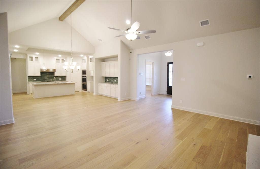 31 Jacey Court, Waxahachie, TX 75167