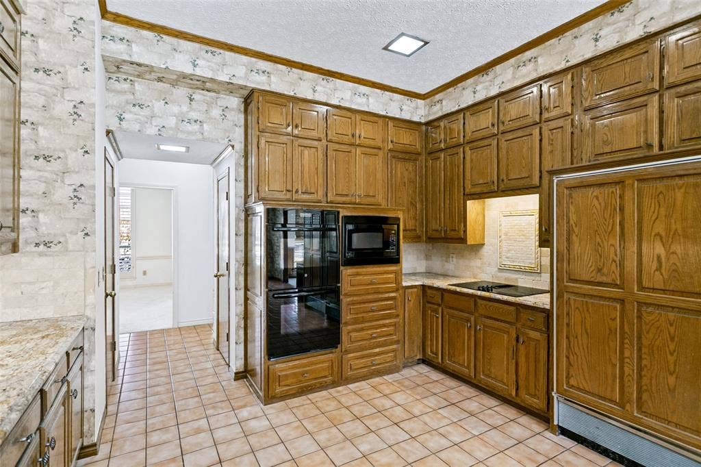3916 Cross Bend Road, Plano, TX 75023