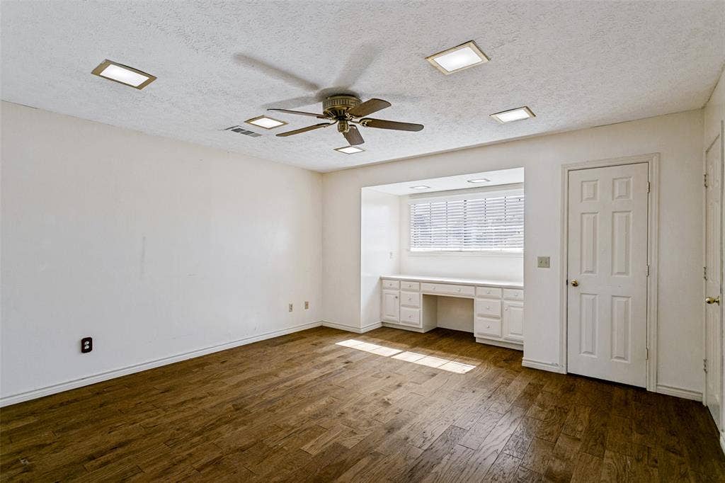 3916 Cross Bend Road, Plano, TX 75023