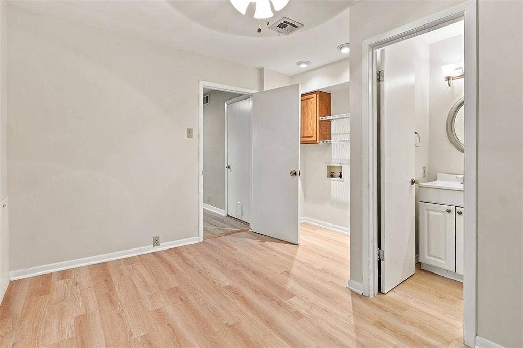 1233 Fair Oaks Drive, Irving, TX 75060 1233 Fair Oaks Drive, Irving, TX 75060