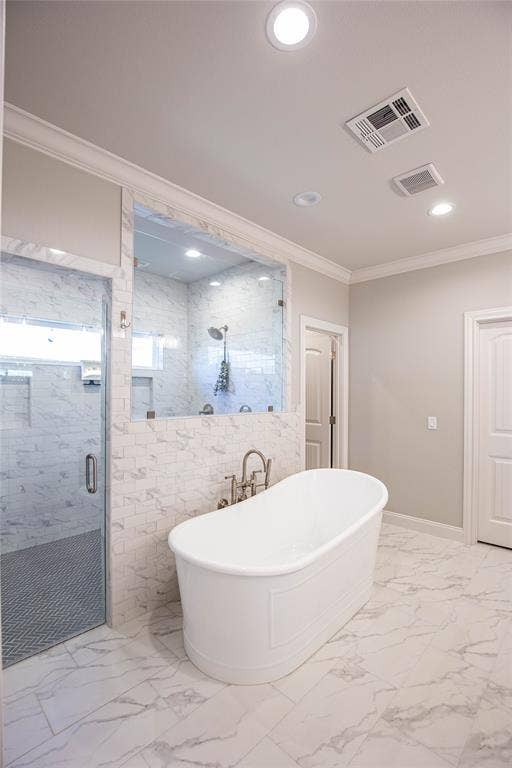 317 Champions Way, McGregor, TX 76657