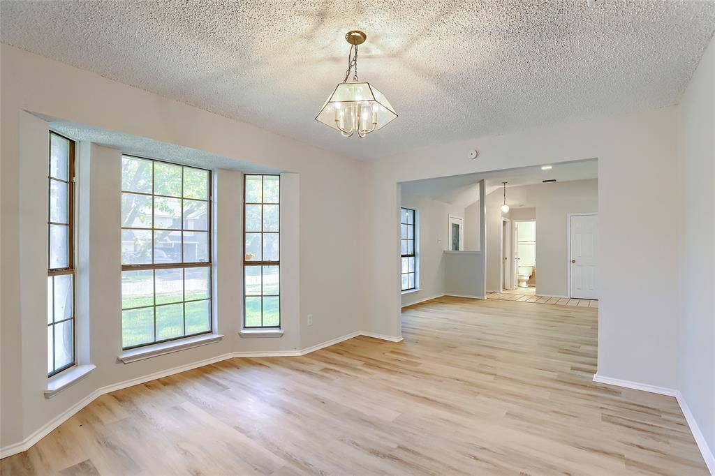 709 Bridgewater Lane, Mesquite, TX 75181 709 Bridgewater Lane, Mesquite, TX 75181