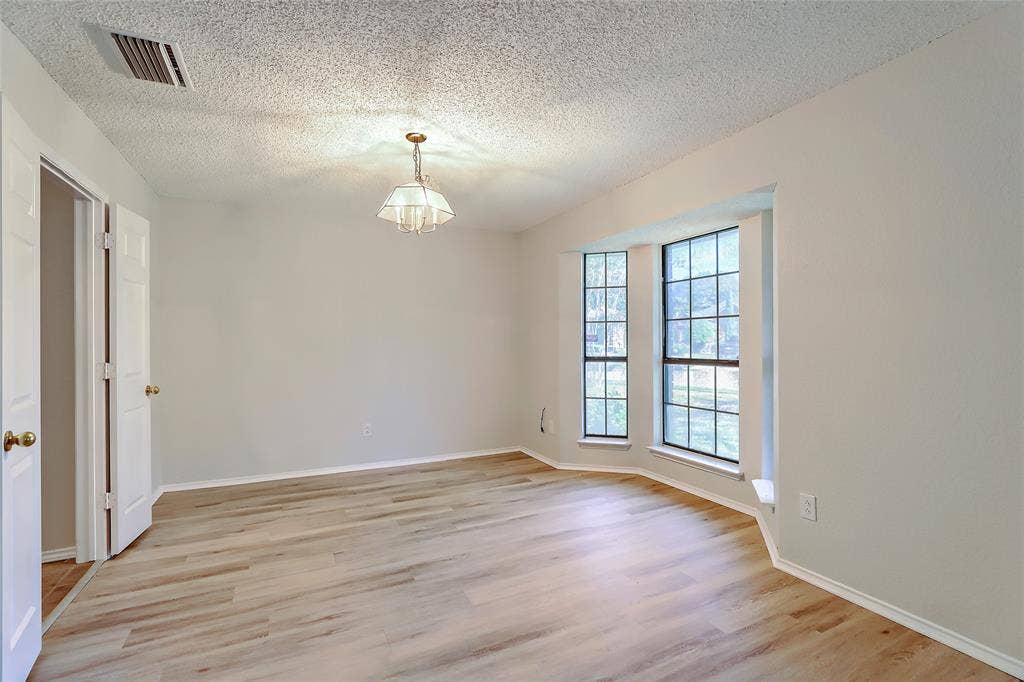 709 Bridgewater Lane, Mesquite, TX 75181 709 Bridgewater Lane, Mesquite, TX 75181