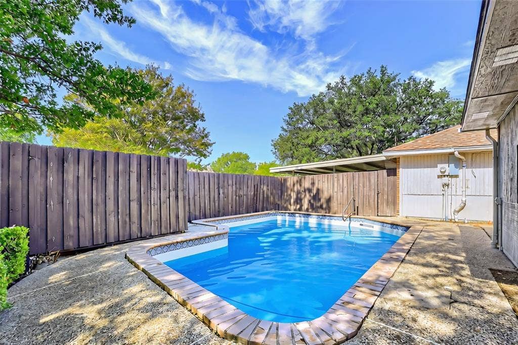 709 Bridgewater Lane, Mesquite, TX 75181 709 Bridgewater Lane, Mesquite, TX 75181