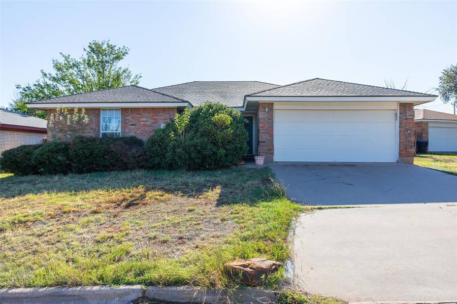 Property photo for 8009 Weehunt Court, Abilene, TX