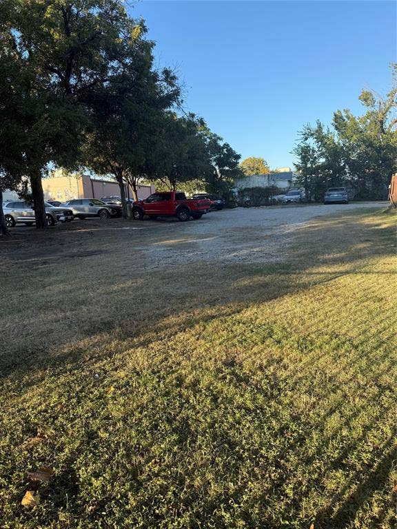 4610 Lake Avenue, Dallas, TX 75219 4610 Lake Avenue, Dallas, TX 75219
