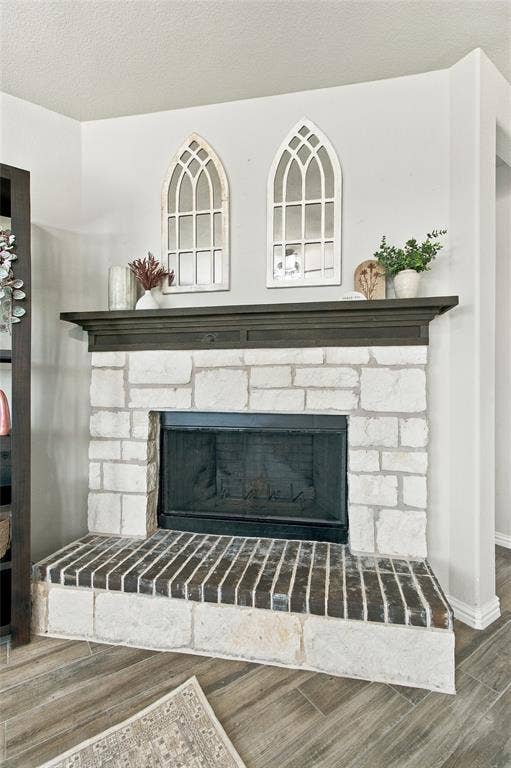1138 CR 138 Road, Oak Ridge, TX 75161 Genuine wood burning fireplace