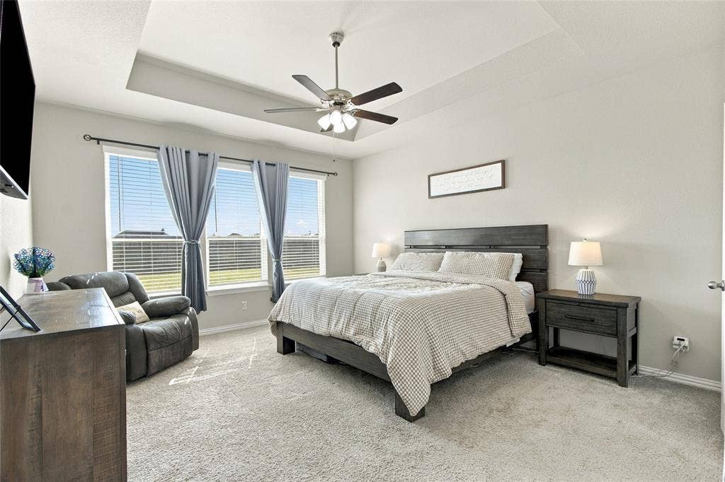 1138 CR 138 Road, Oak Ridge, TX 75161 Spacious primary suite, overlooking your estate.