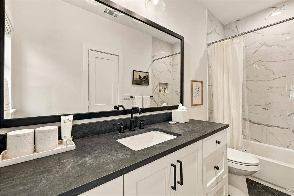 5520 Martel Avenue, Dallas, TX 75206