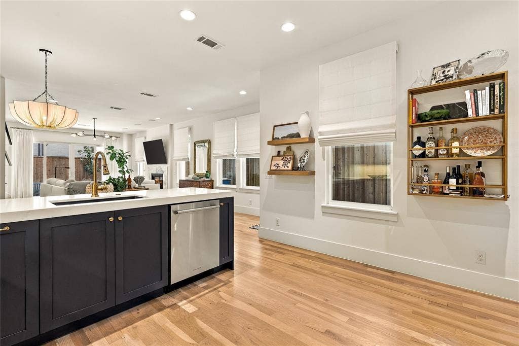 5520 Martel Avenue, Dallas, TX 75206