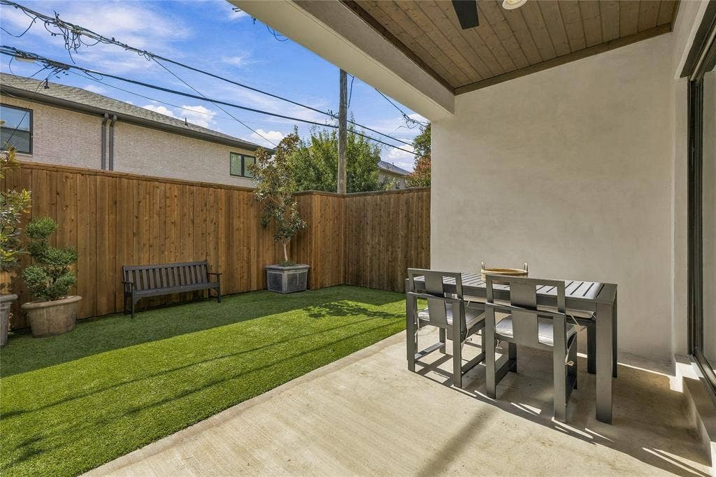 5520 Martel Avenue, Dallas, TX 75206
