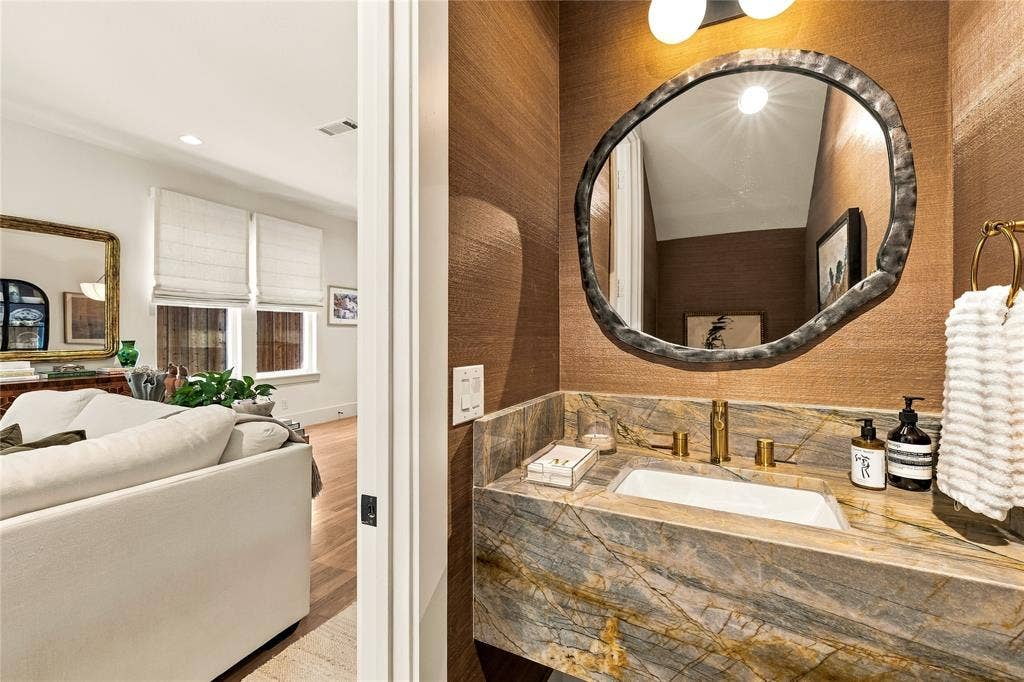 5520 Martel Avenue, Dallas, TX 75206
