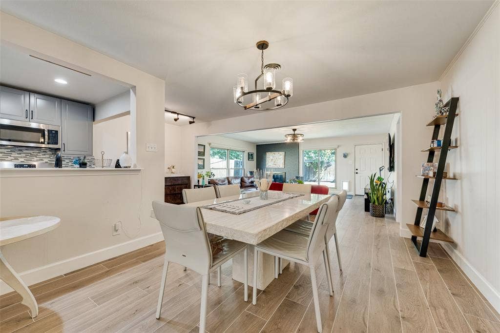 308 N Cottonwood Drive, Richardson, TX 75080