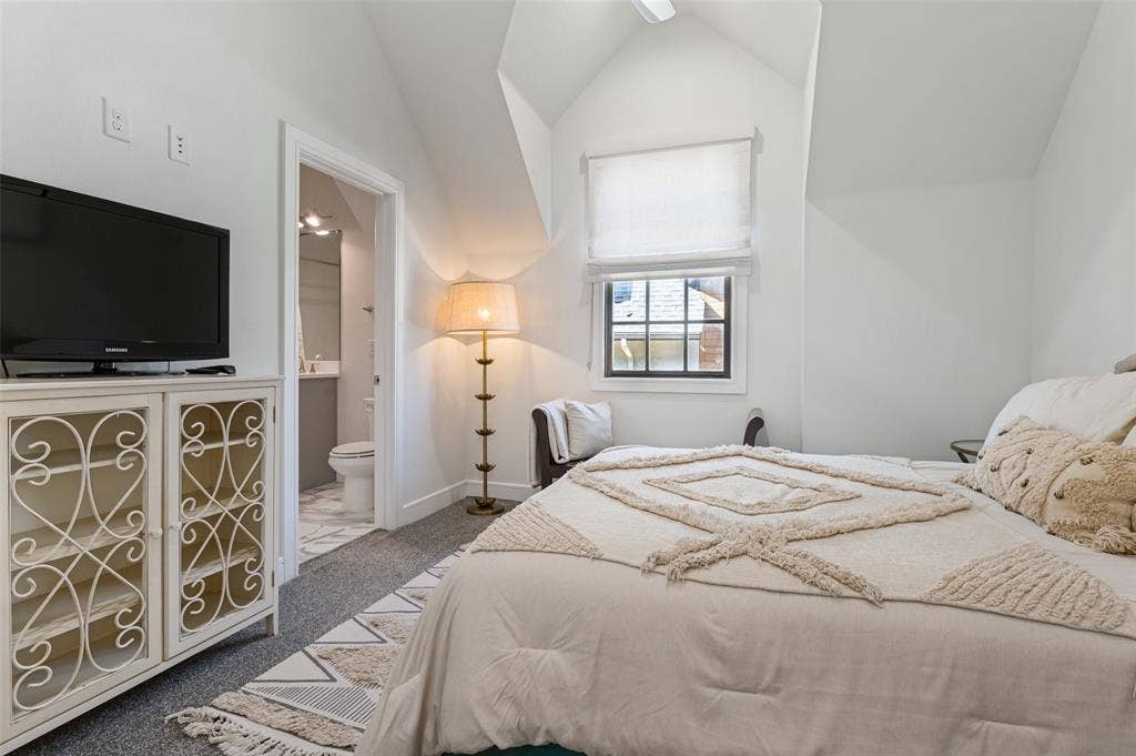 5073 Gaston Avenue, #402, Dallas, TX 75214 5073 Gaston Avenue, #402, Dallas, TX 75214