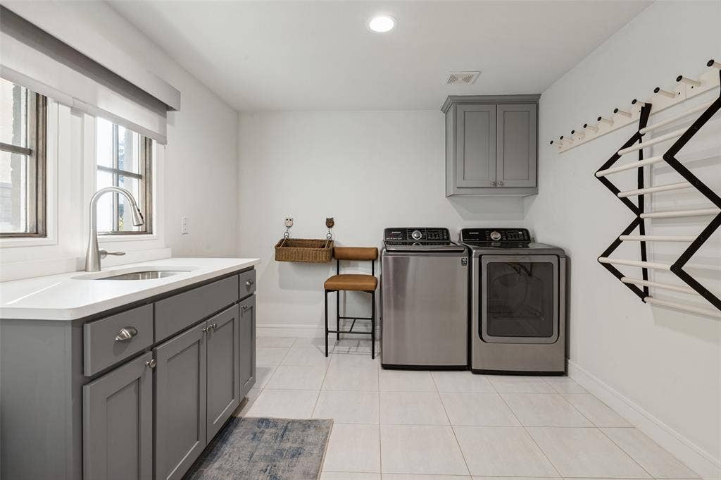 5073 Gaston Avenue, #402, Dallas, TX 75214 5073 Gaston Avenue, #402, Dallas, TX 75214