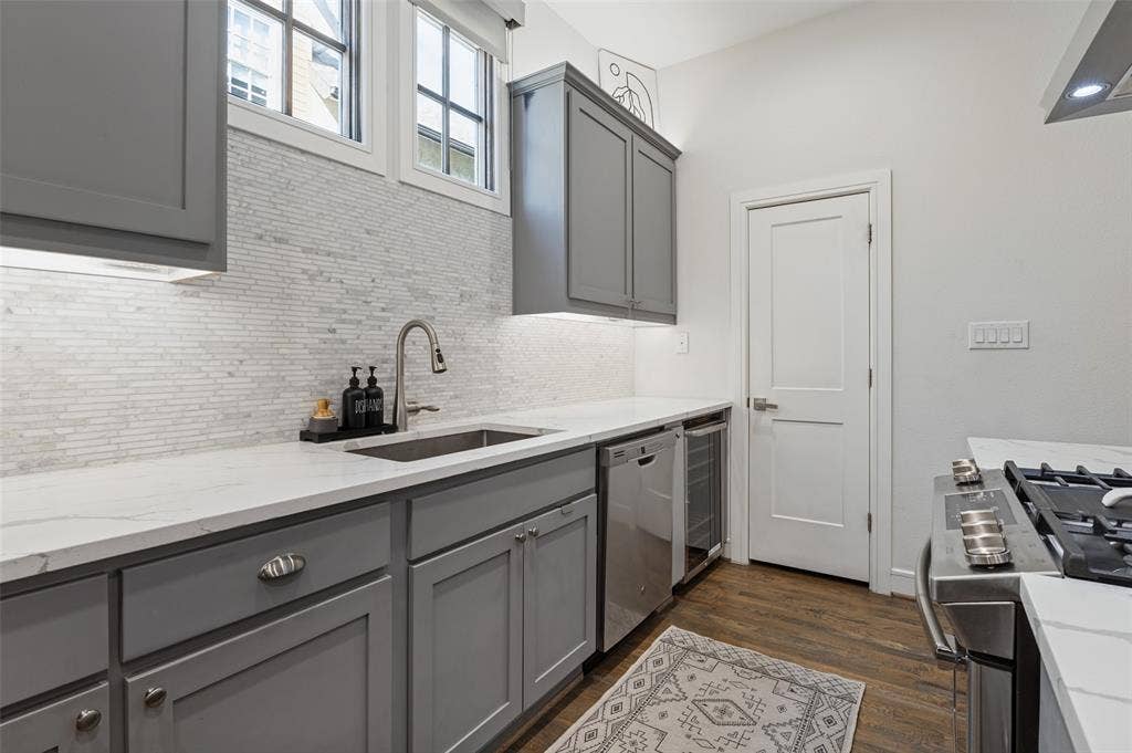 5073 Gaston Avenue, #402, Dallas, TX 75214 5073 Gaston Avenue, #402, Dallas, TX 75214