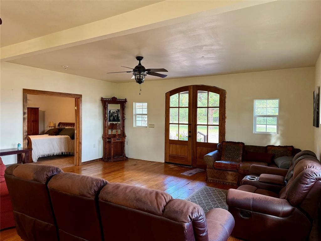 10632 State Highway 31 W, Malakoff, TX 75148 10632 State Highway 31 W, Malakoff, TX 75148