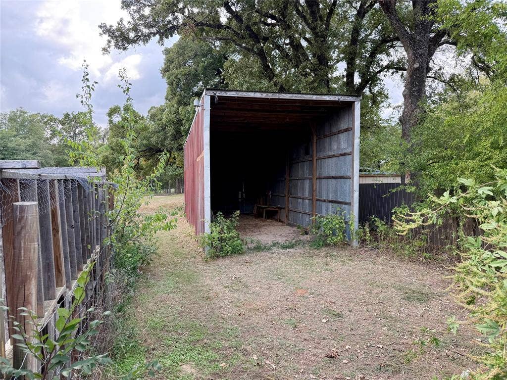 10632 State Highway 31 W, Malakoff, TX 75148 10632 State Highway 31 W, Malakoff, TX 75148