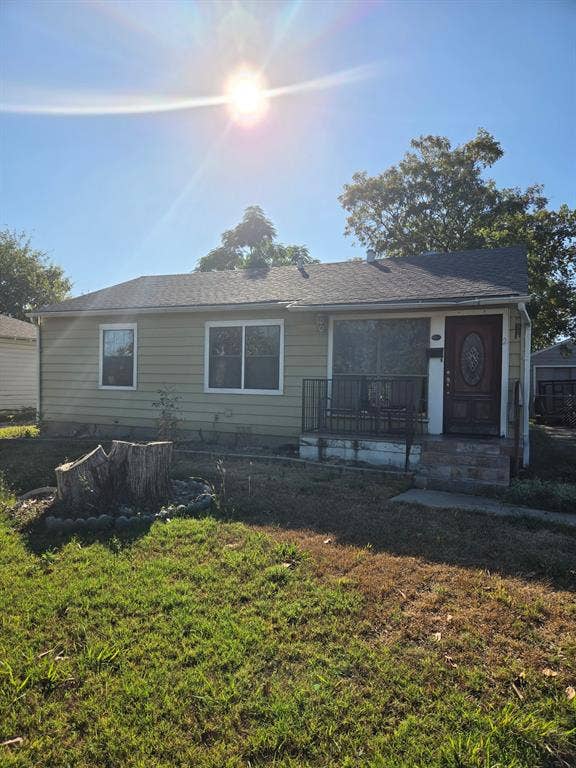 Property photo for 2129 Saturn Road, Garland, TX