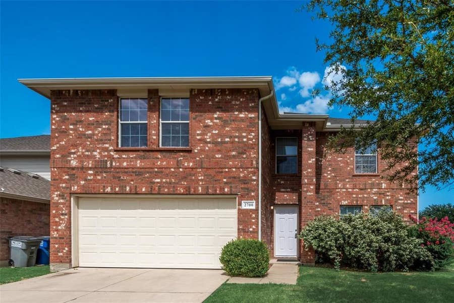 Property photo for 2700 Morning Song Drive, Little Elm, TX