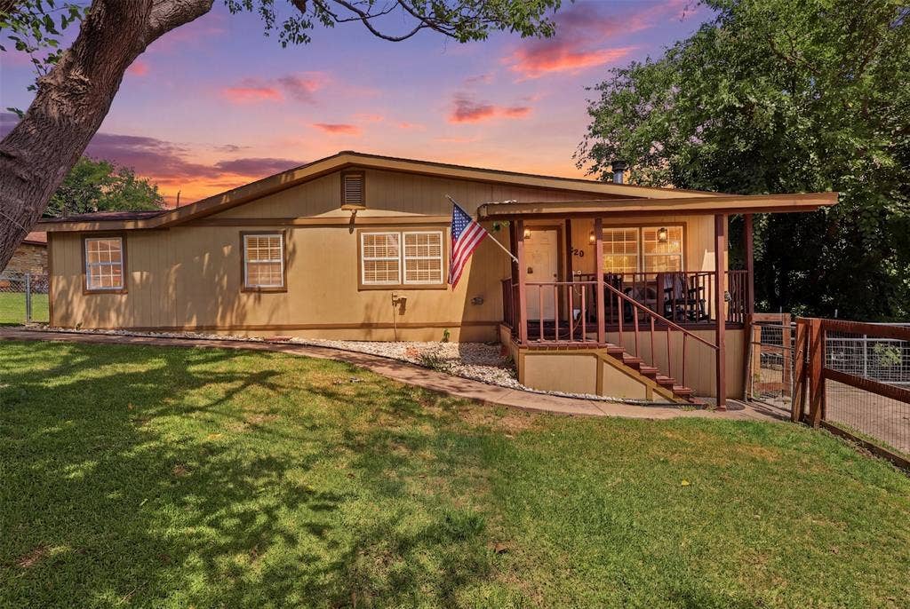 620 Hilltop Circle  North Bay Estates Collin County Virtual Twilight