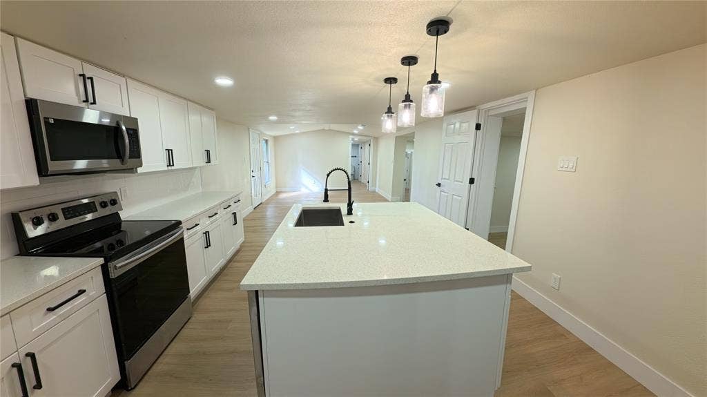 913 Sundance Drive, Quinlan, TX 75474 913 Sundance Drive, Quinlan, TX 75474