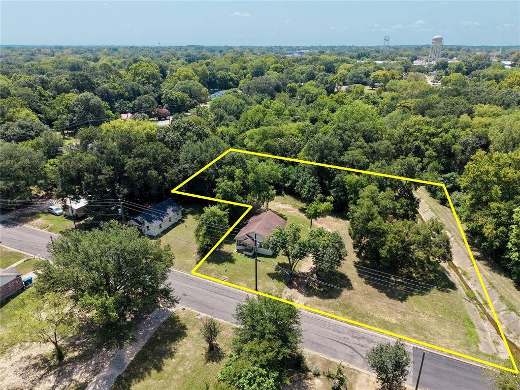 506 Edmonson Street, Athens, TX 75751