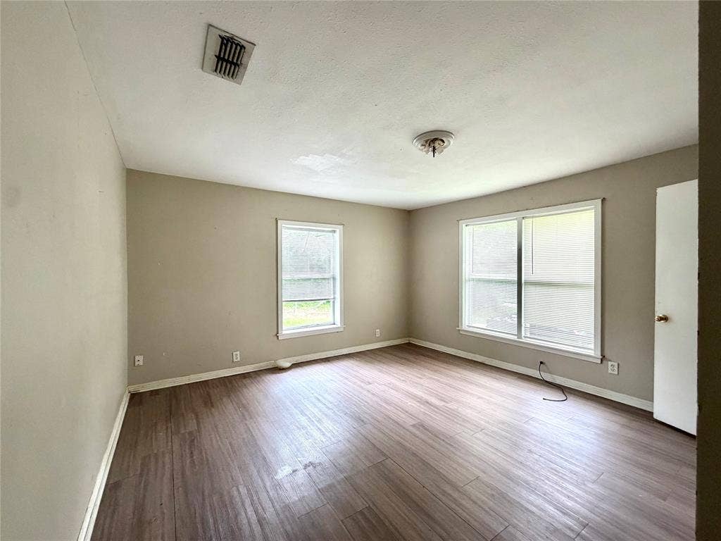 506 Edmonson Street, Athens, TX 75751