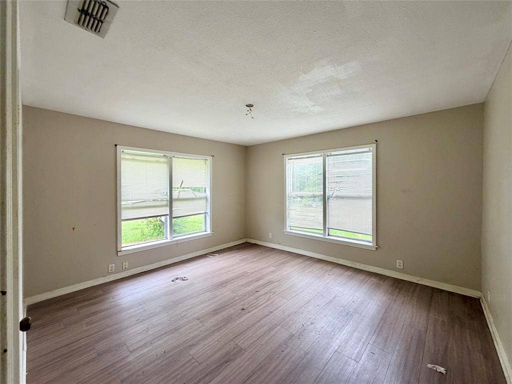 506 Edmonson Street, Athens, TX 75751