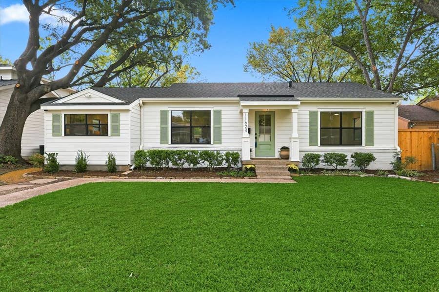 Property photo for 11624 Rupley Lane, Dallas, TX