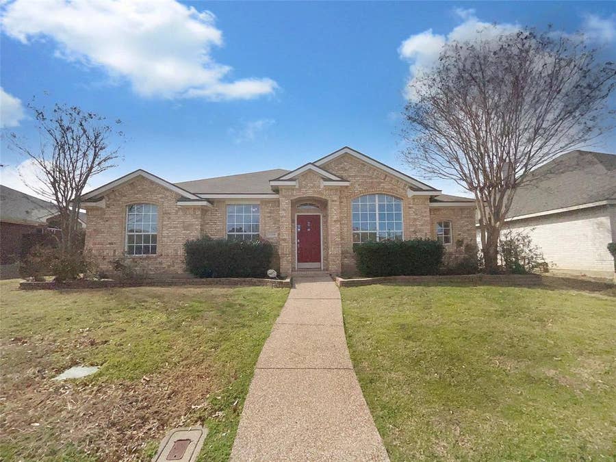 Property photo for 1216 Longhorn Drive, Lewisville, TX