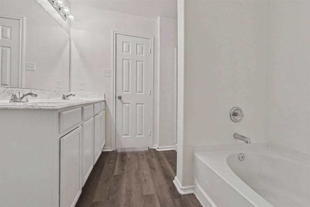 201 Rambling Way, Forney, TX 75126