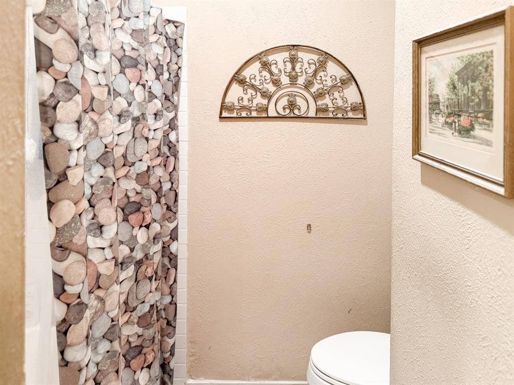 10407 High Hollows Drive, #107, Dallas, TX 75230 10407 High Hollows Drive, #107, Dallas, TX 75230