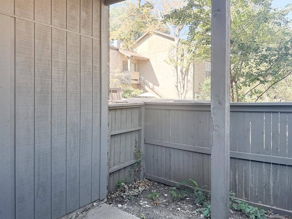 10407 High Hollows Drive, #107, Dallas, TX 75230 10407 High Hollows Drive, #107, Dallas, TX 75230