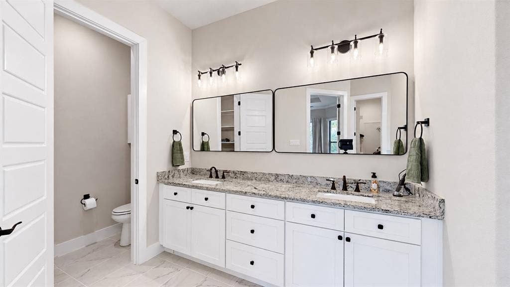 410 Virgo Court, Granbury, TX 76049 410 Virgo Court, Granbury, TX 76049