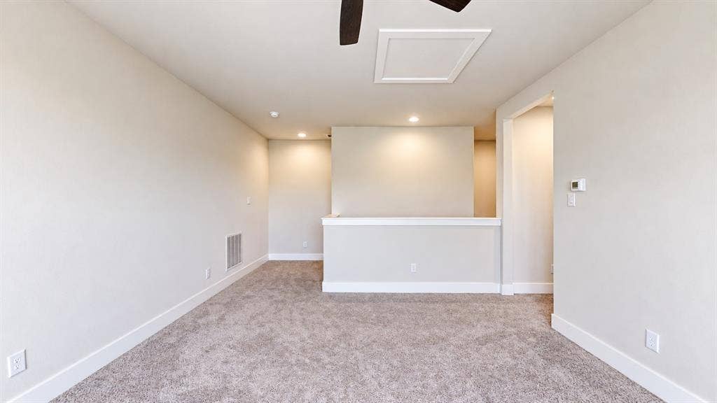 410 Virgo Court, Granbury, TX 76049 upstairs